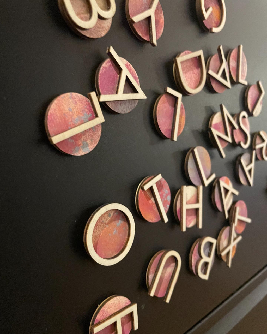 CIRKEL Magnetbokstäver D30mm