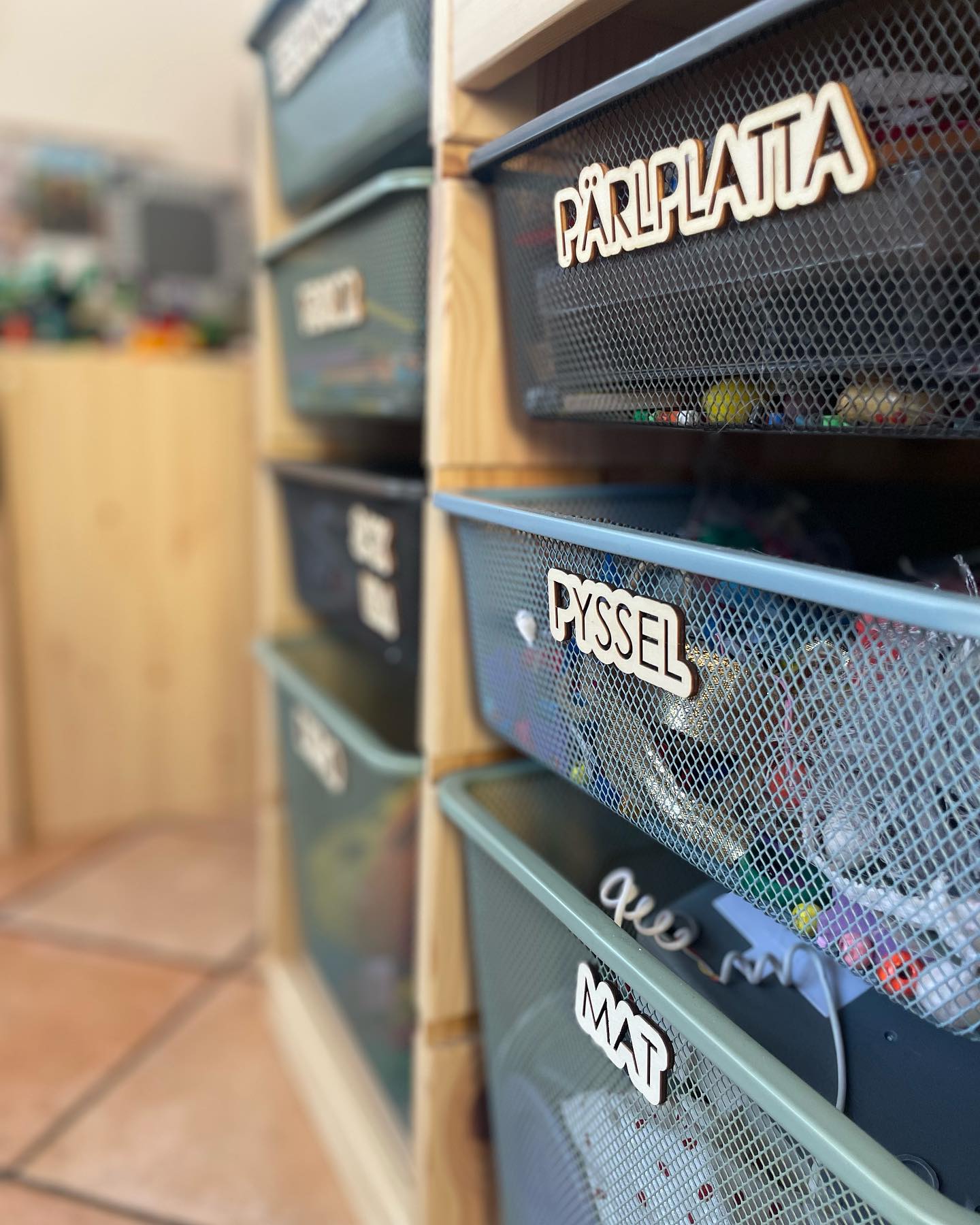 Skyltar till förvaring